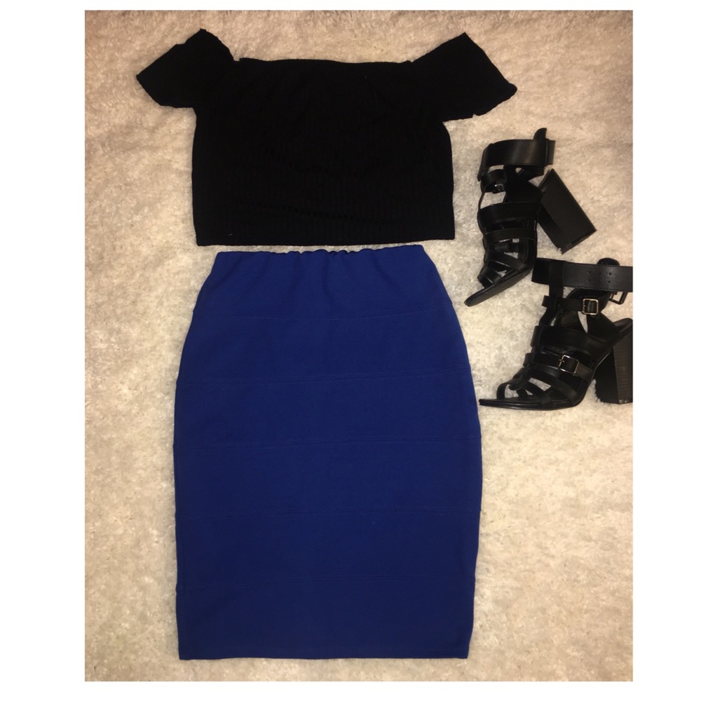 Blue pencil skirt